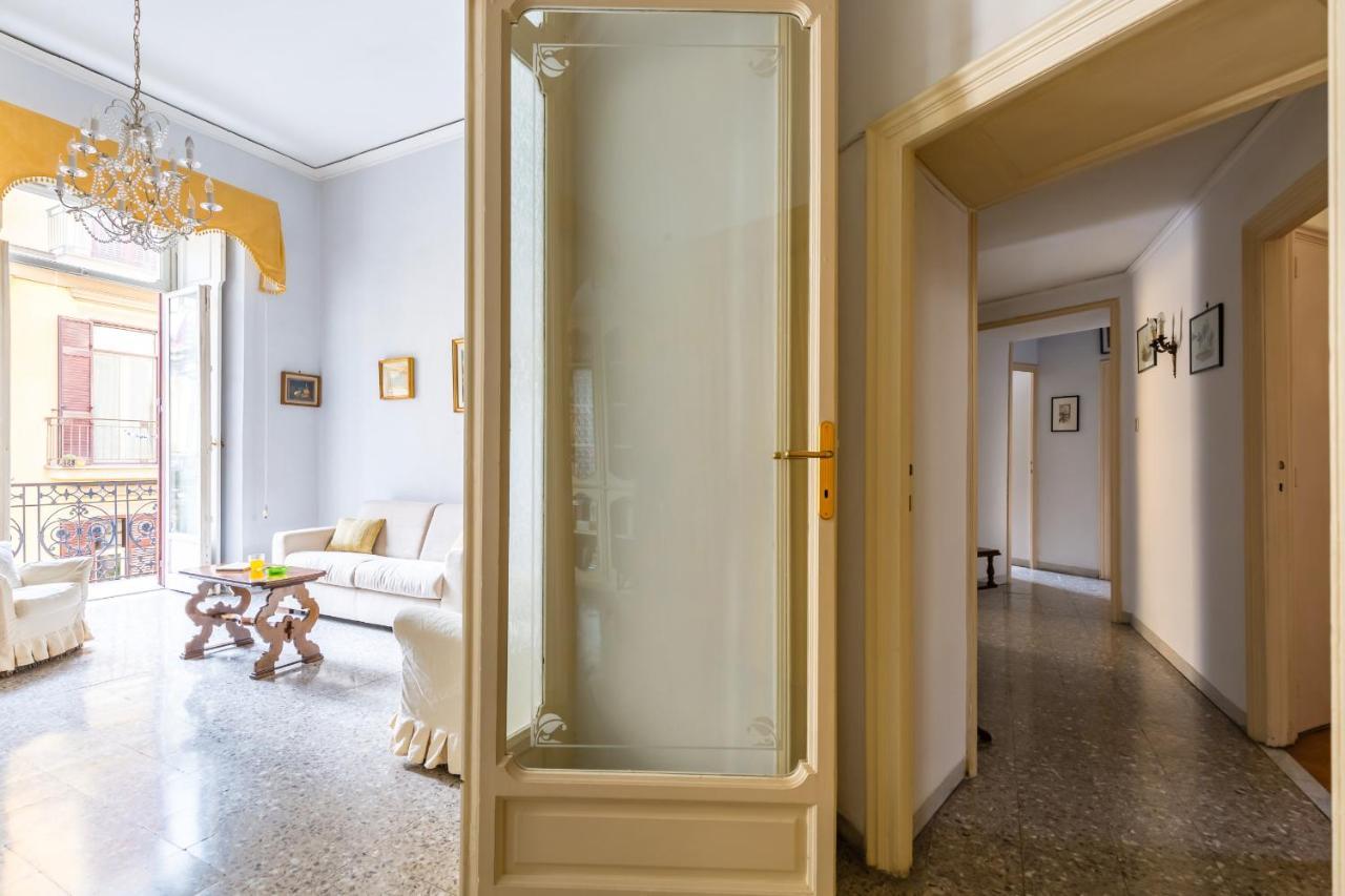 Rettifilo Family Apartment By Wonderful Italy 那不勒斯 外观 照片